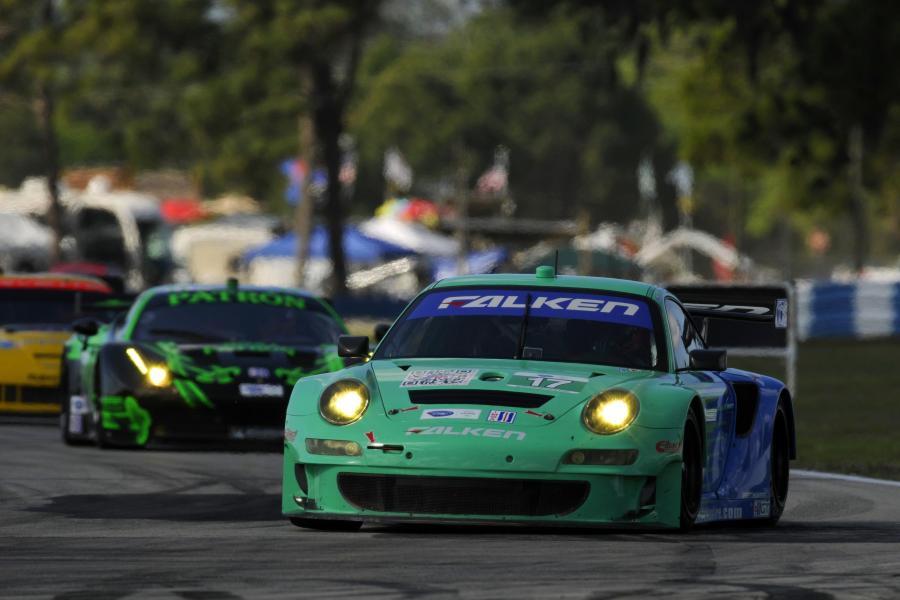  Porsche 911 GT3 RSR 2012 года  (фото 254 из 429)